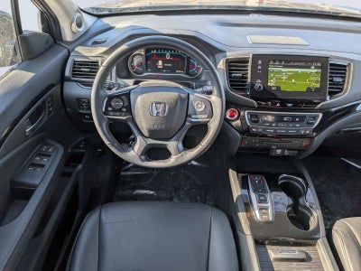 2022 Honda Pilot Touring 8-Passenger