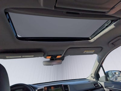 2022 Honda Pilot Touring 8-Passenger