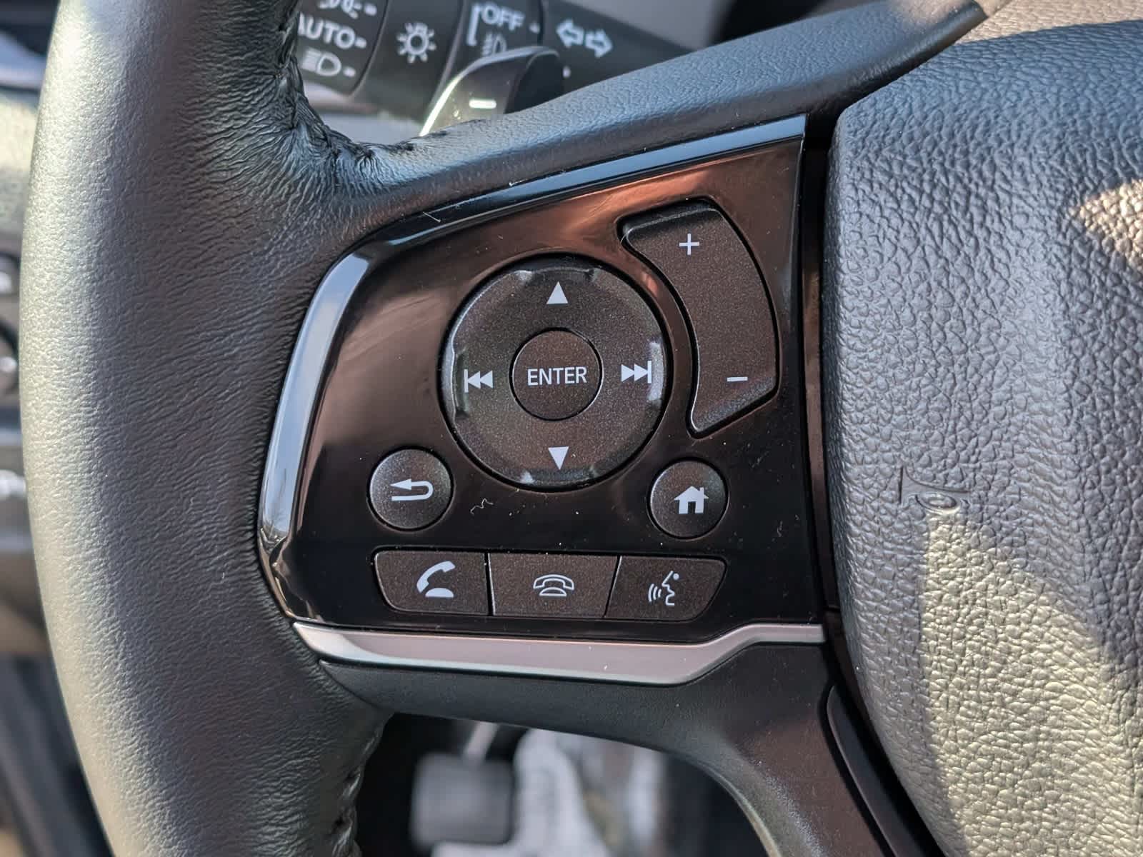 2022 Honda Pilot Touring 8-Passenger