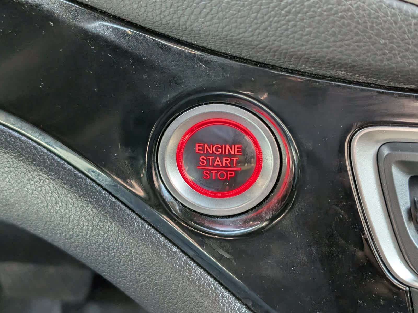 2022 Honda Pilot Touring 8-Passenger