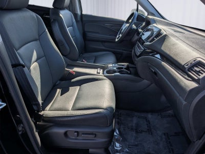 2022 Honda Pilot Touring 8-Passenger