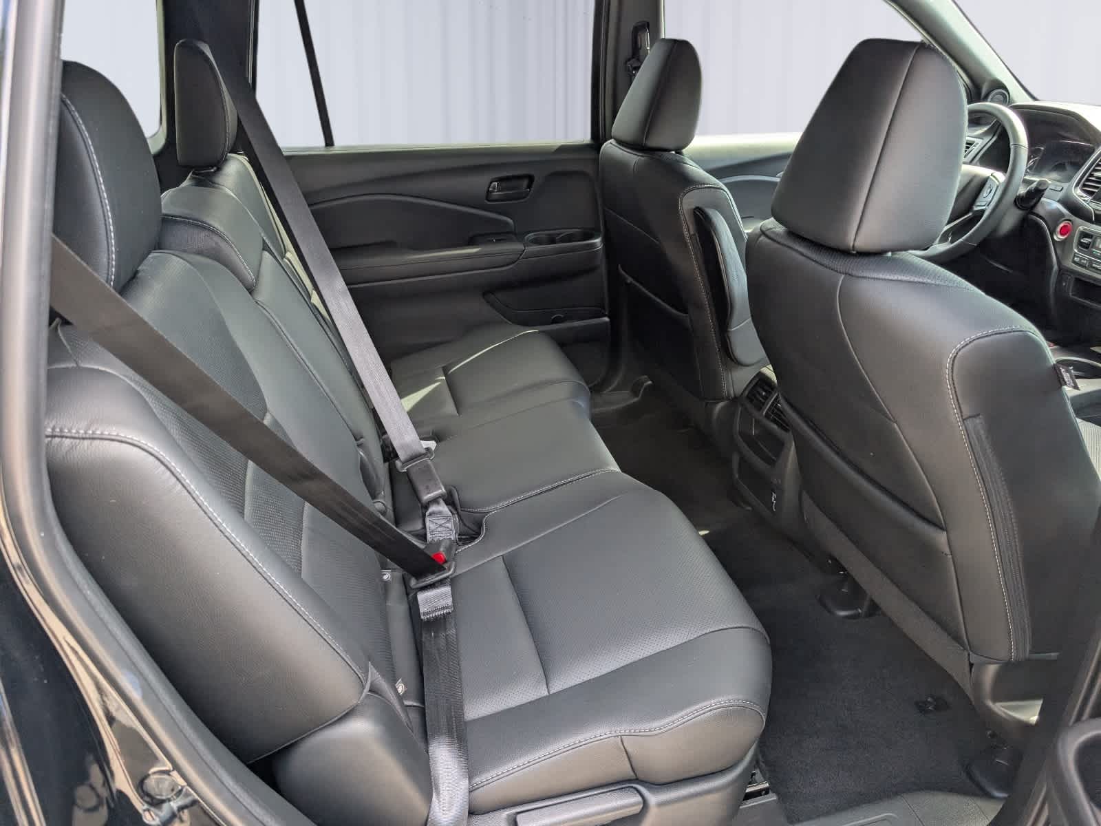 2023 Honda Passport EX-L - Photo 11