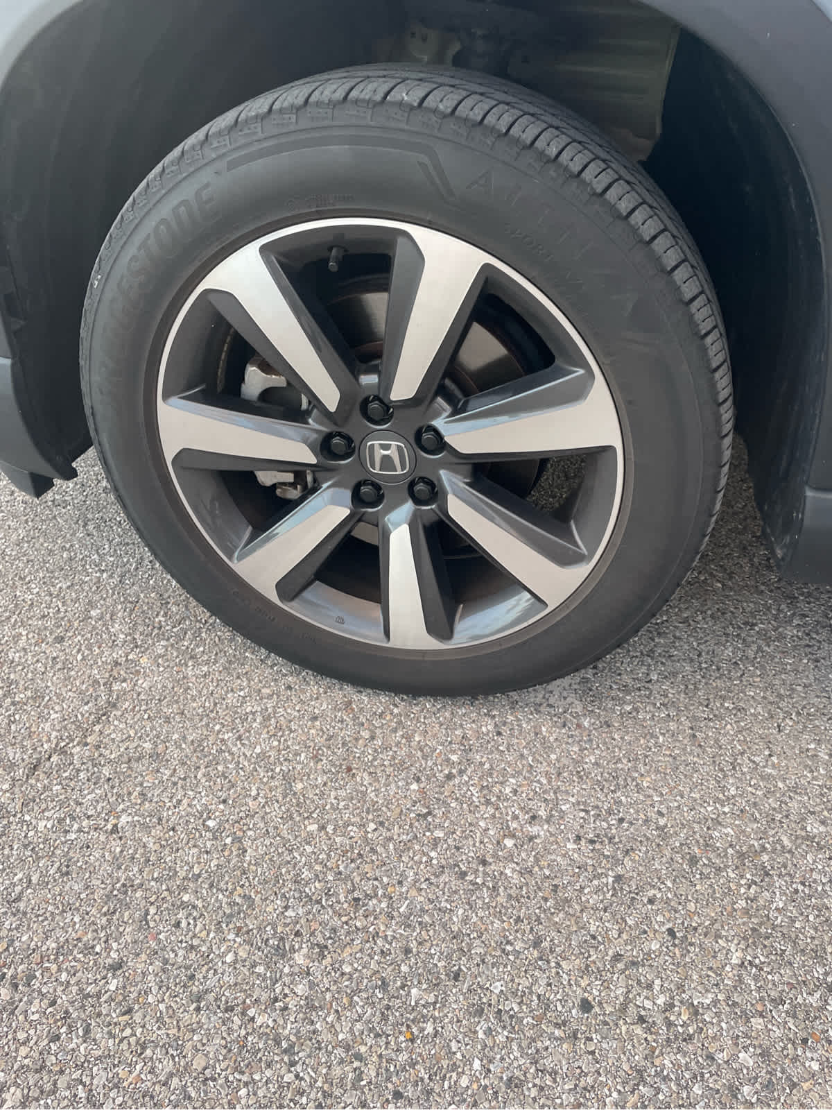 2025 Honda Pilot Touring