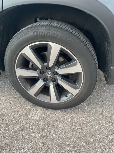 2025 Honda Pilot Touring