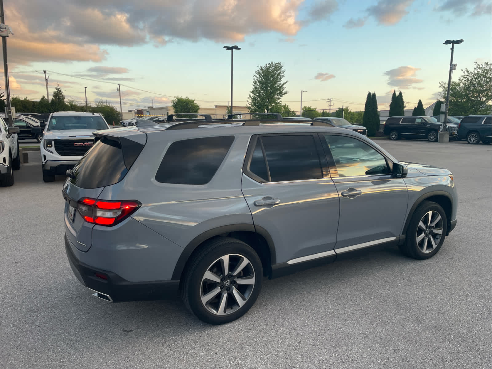 2025 Honda Pilot Touring