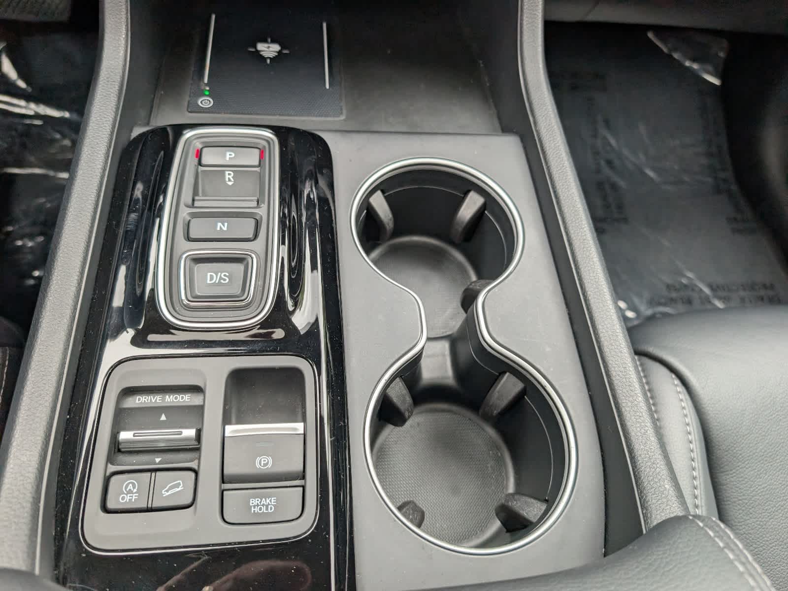 2023 Honda Pilot Touring - Photo 28