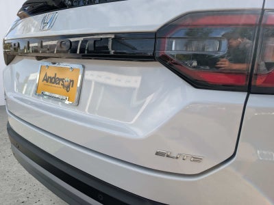 2023 Honda Pilot Elite
