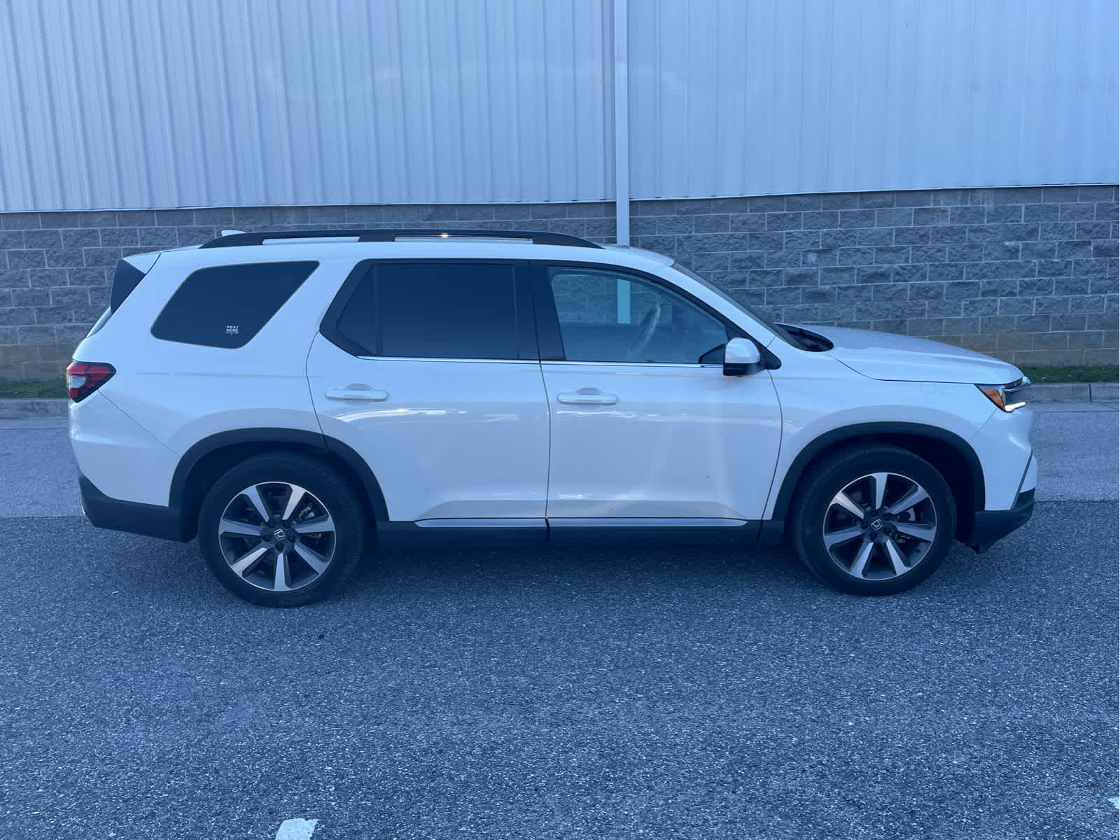 2025 Honda Pilot Elite