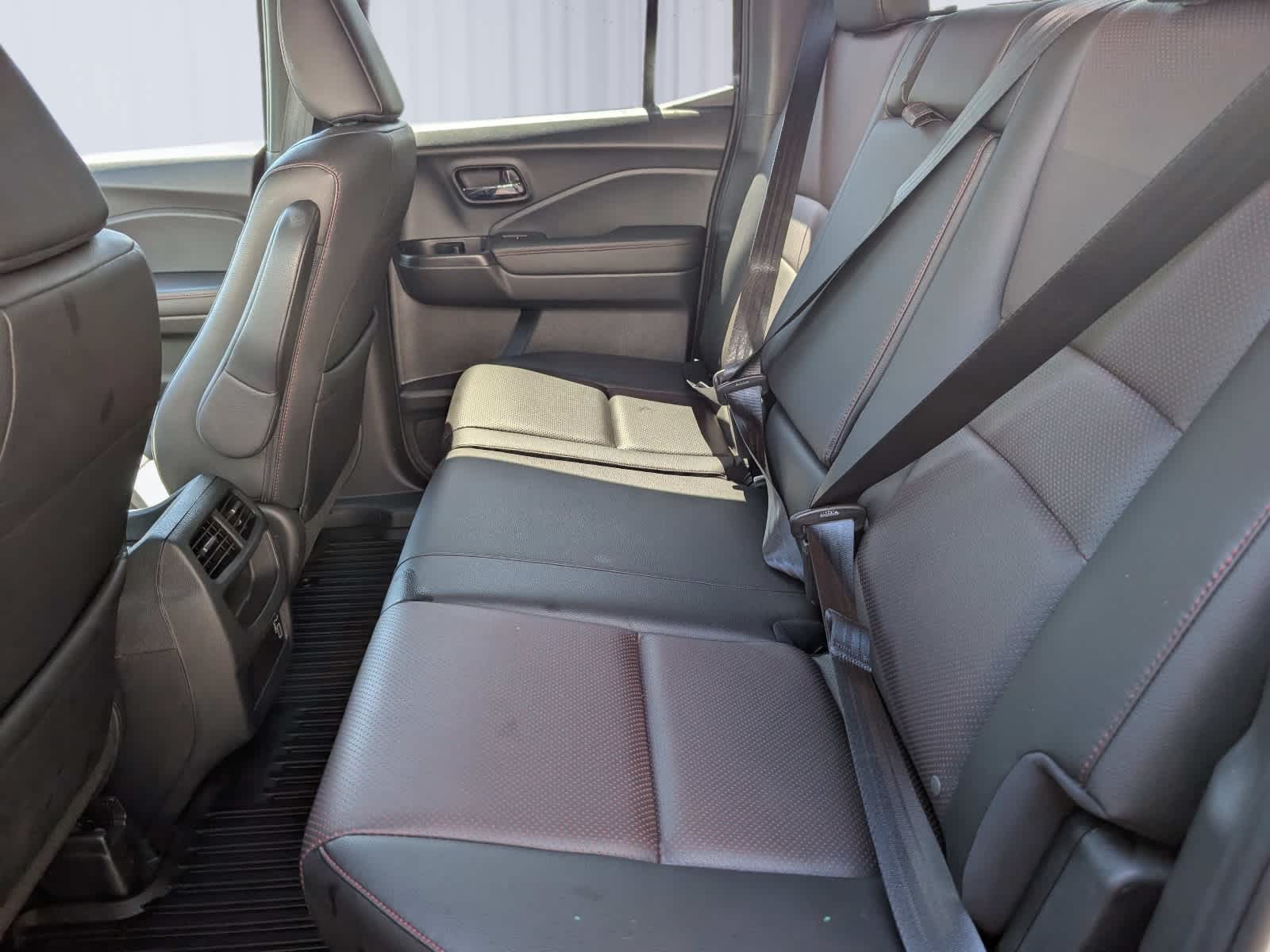 2023 Honda Ridgeline Black Edition - Photo 13