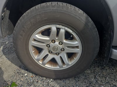 2005 Toyota Sequoia SR5