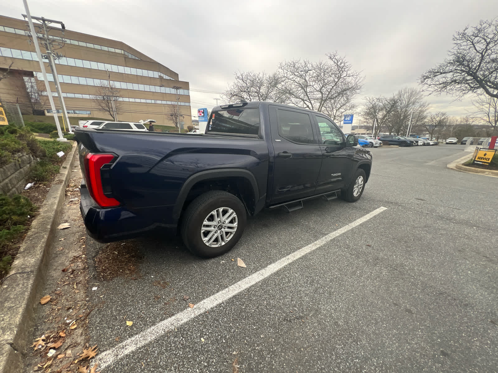 2024 Toyota Tundra SR5
