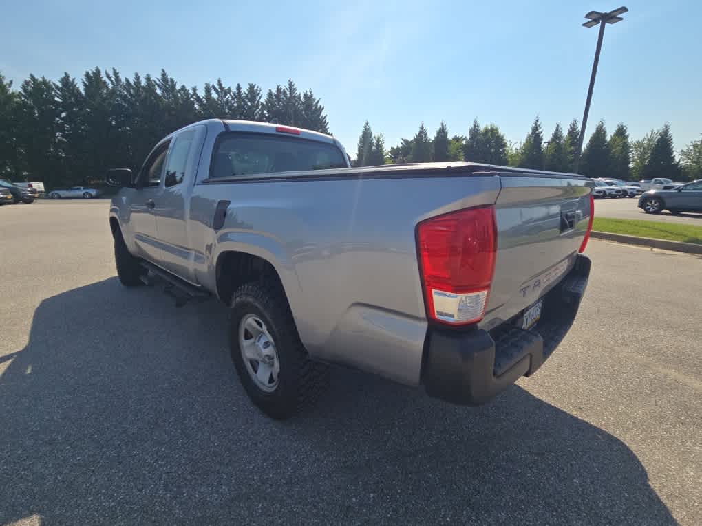2017 Toyota Tacoma SR