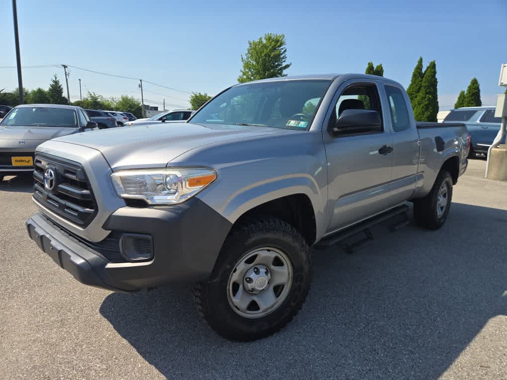 2017 Toyota Tacoma SR