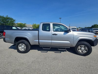 2017 Toyota Tacoma SR
