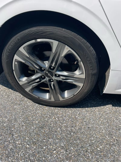 2023 Kia K5 EX
