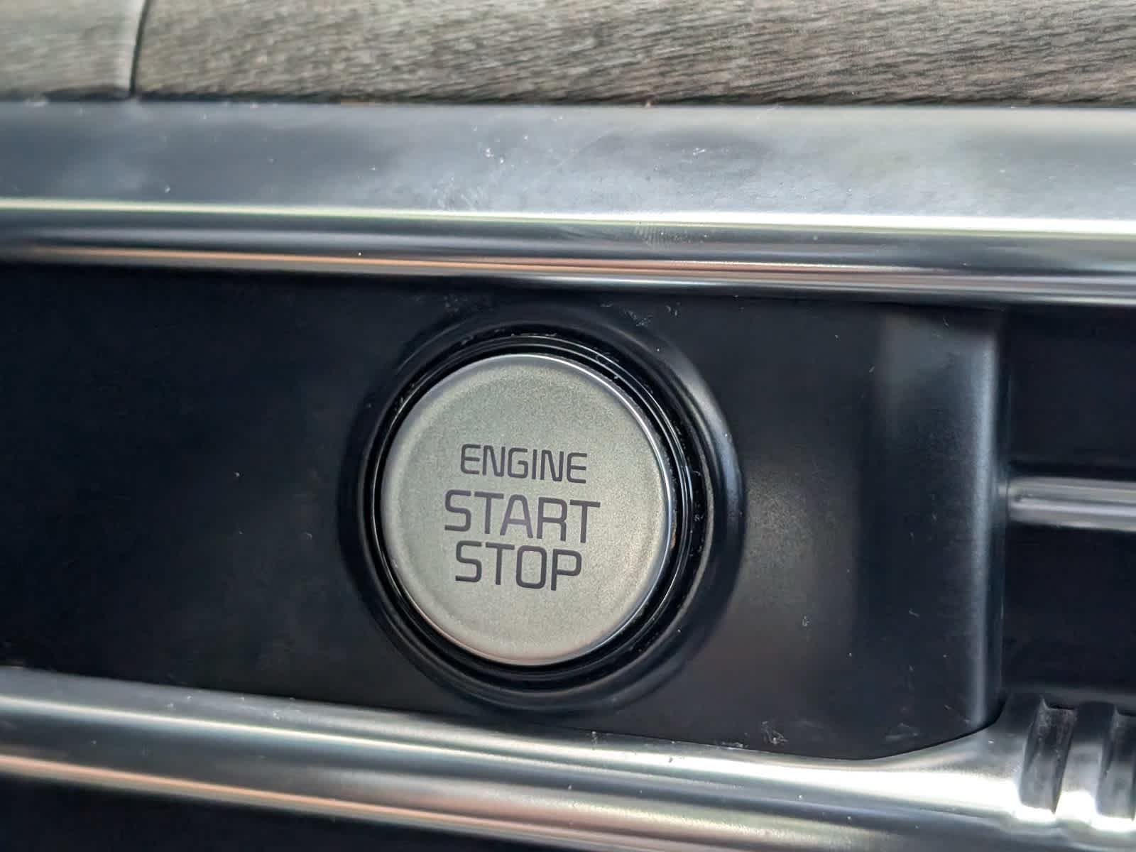 2023 Kia K5 EX