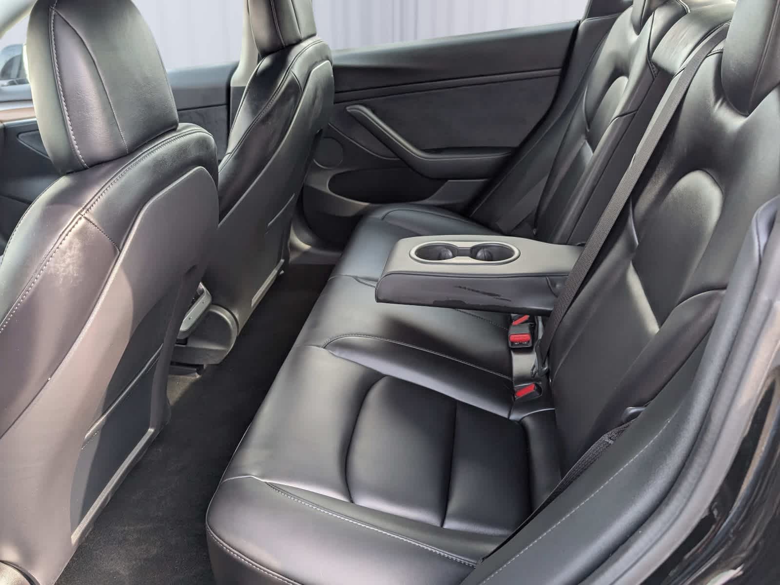 2022 Tesla Model 3 RWD