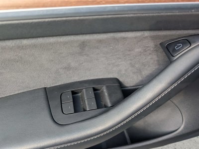 2022 Tesla Model 3 RWD