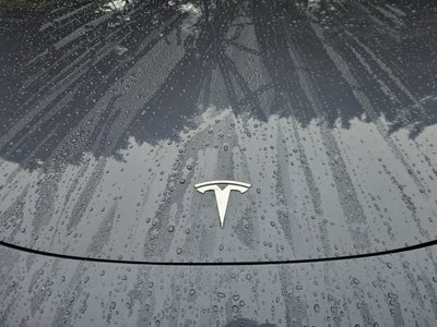 2023 Tesla Model 3 RWD