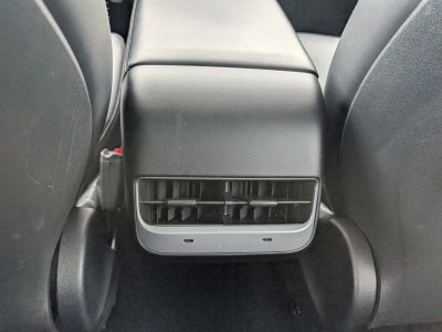 2023 Tesla Model 3 RWD