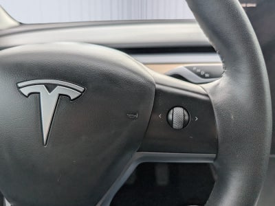 2023 Tesla Model 3 RWD