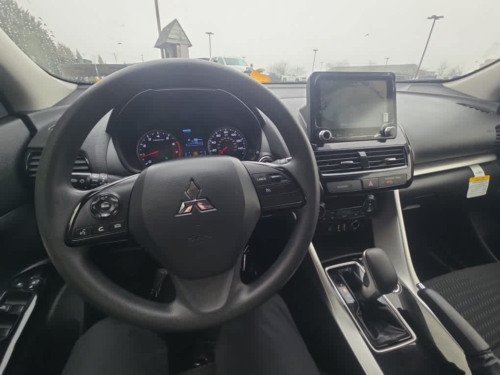 2025 Mitsubishi Eclipse Cross LE