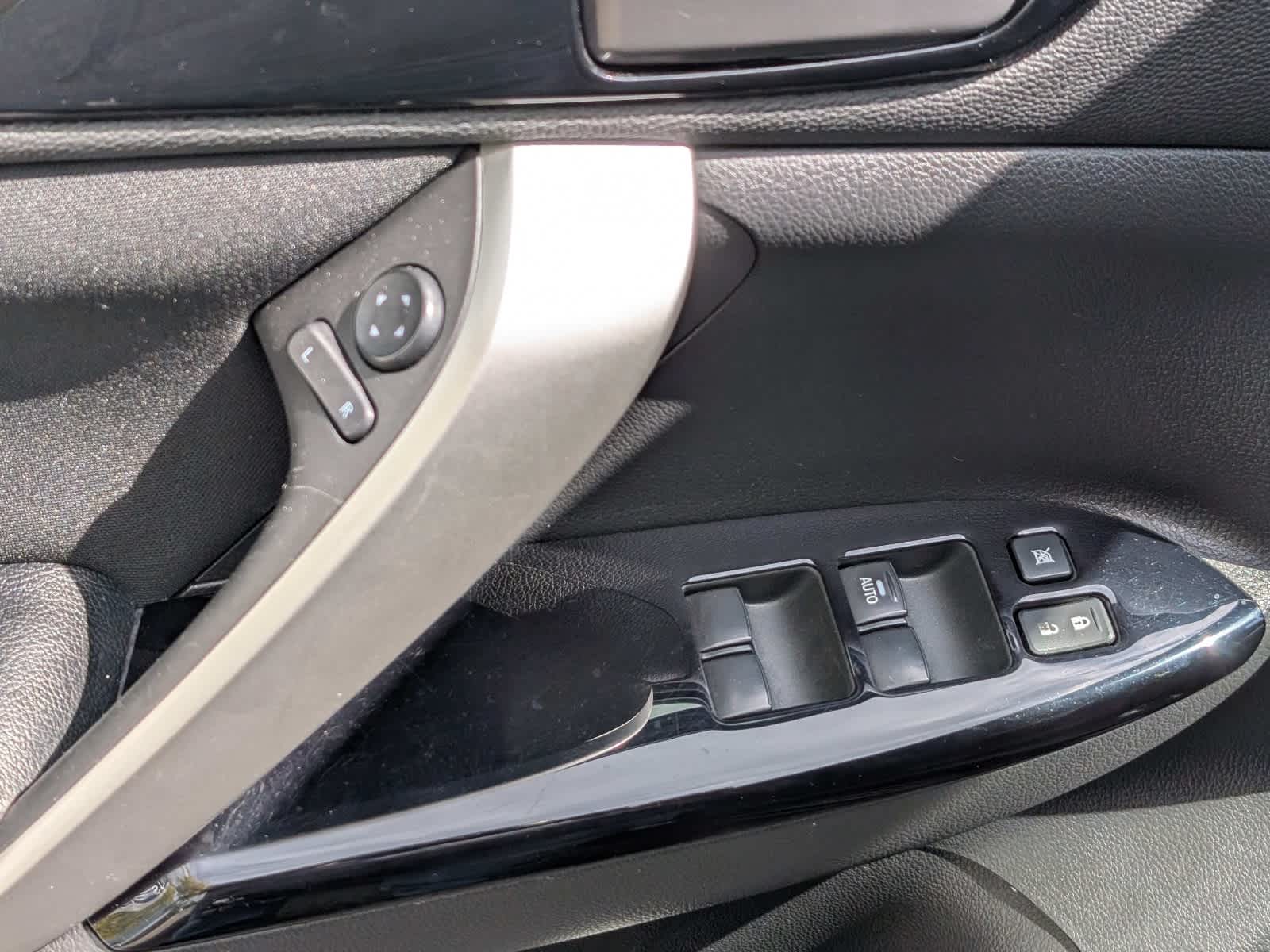 2024 Mitsubishi Eclipse Cross LE