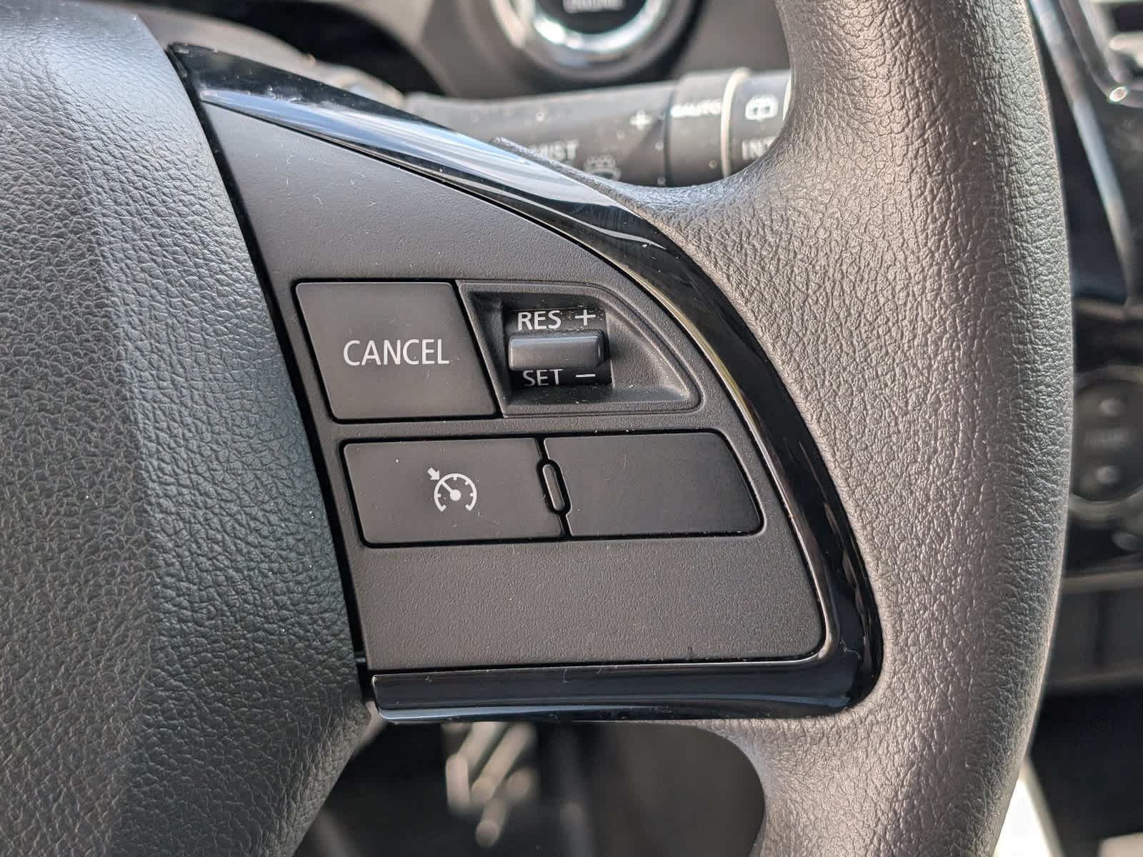 2024 Mitsubishi Eclipse Cross LE
