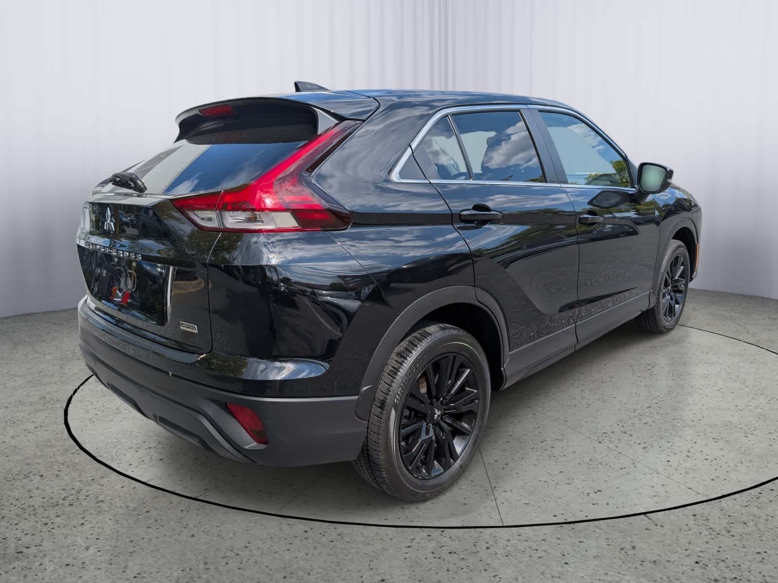 2024 Mitsubishi Eclipse Cross LE
