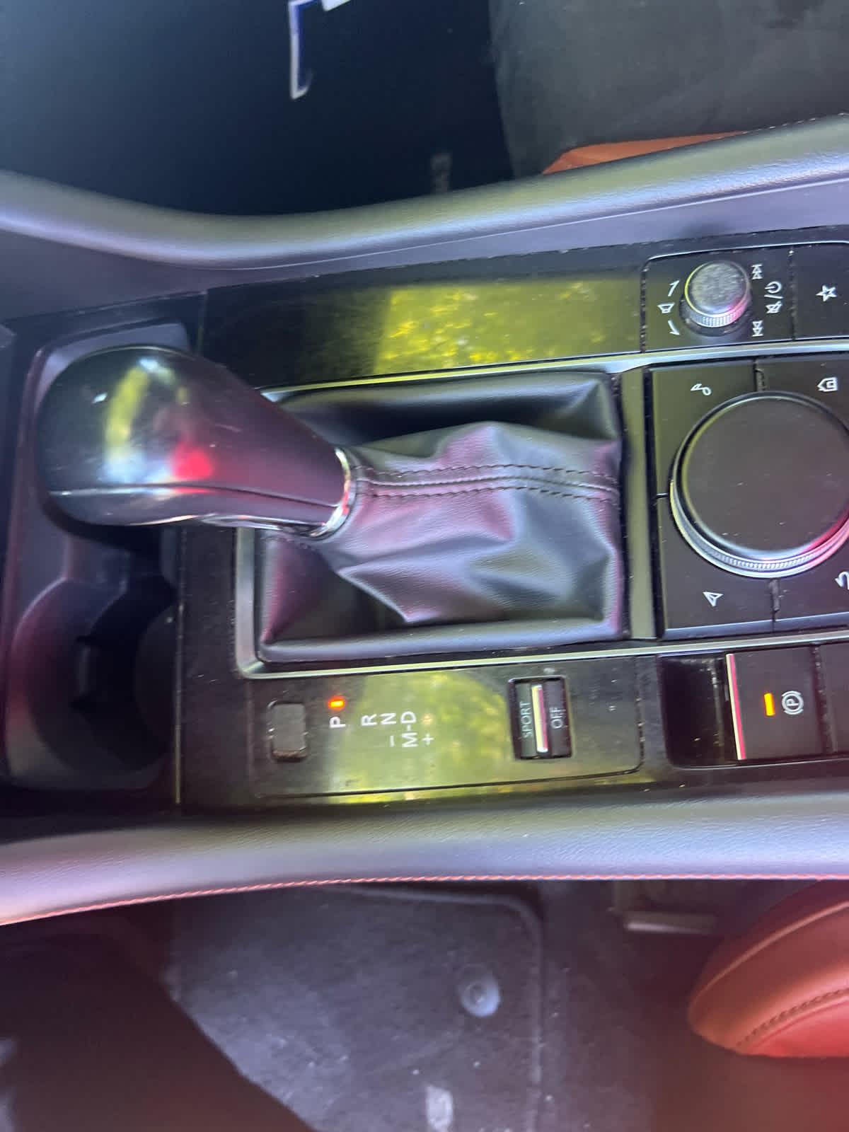 2024 Mazda Mazda3 Hatchback 2.5 Carbon Turbo