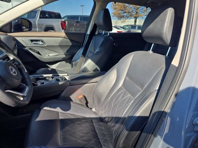 2022 Nissan Rogue Platinum