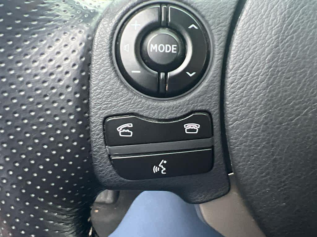 2016 Lexus IS 200t 4dr Sdn