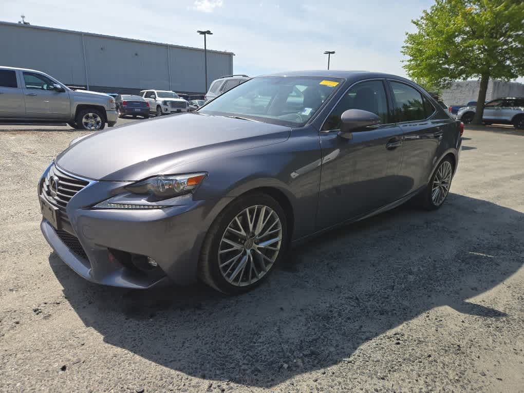 2016 Lexus IS 300 4dr Sdn AWD