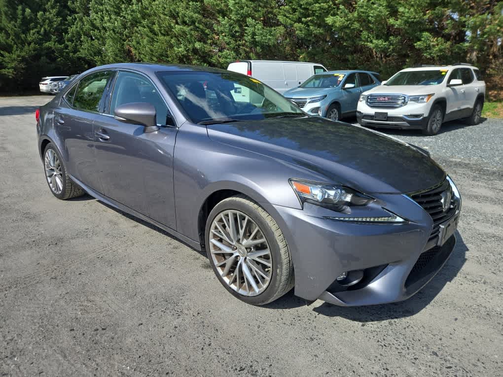 2016 Lexus IS 300 4dr Sdn AWD