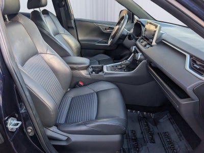 2019 Toyota RAV4 Hybrid XSE