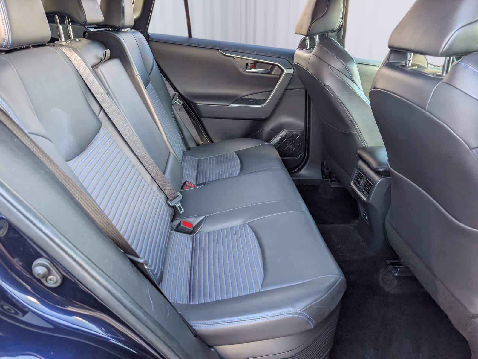 2019 Toyota RAV4 Hybrid XSE