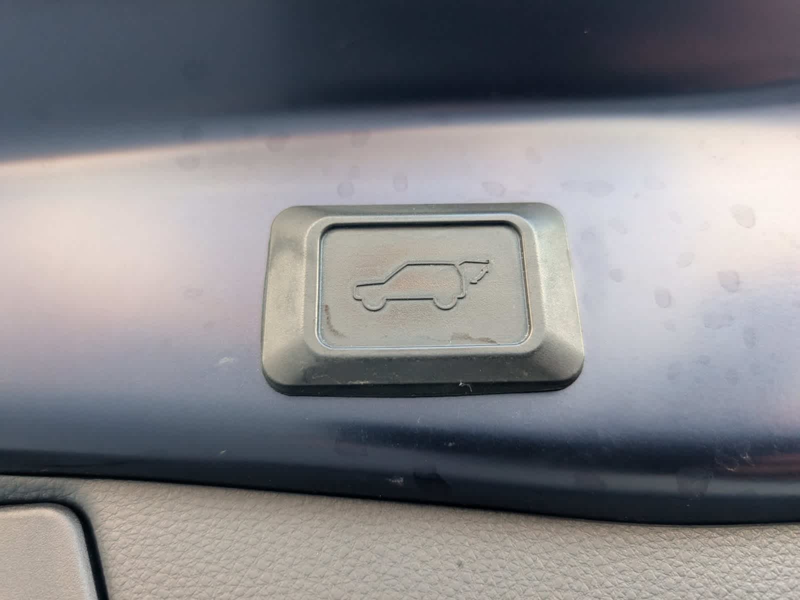 2019 Toyota RAV4 Hybrid XSE