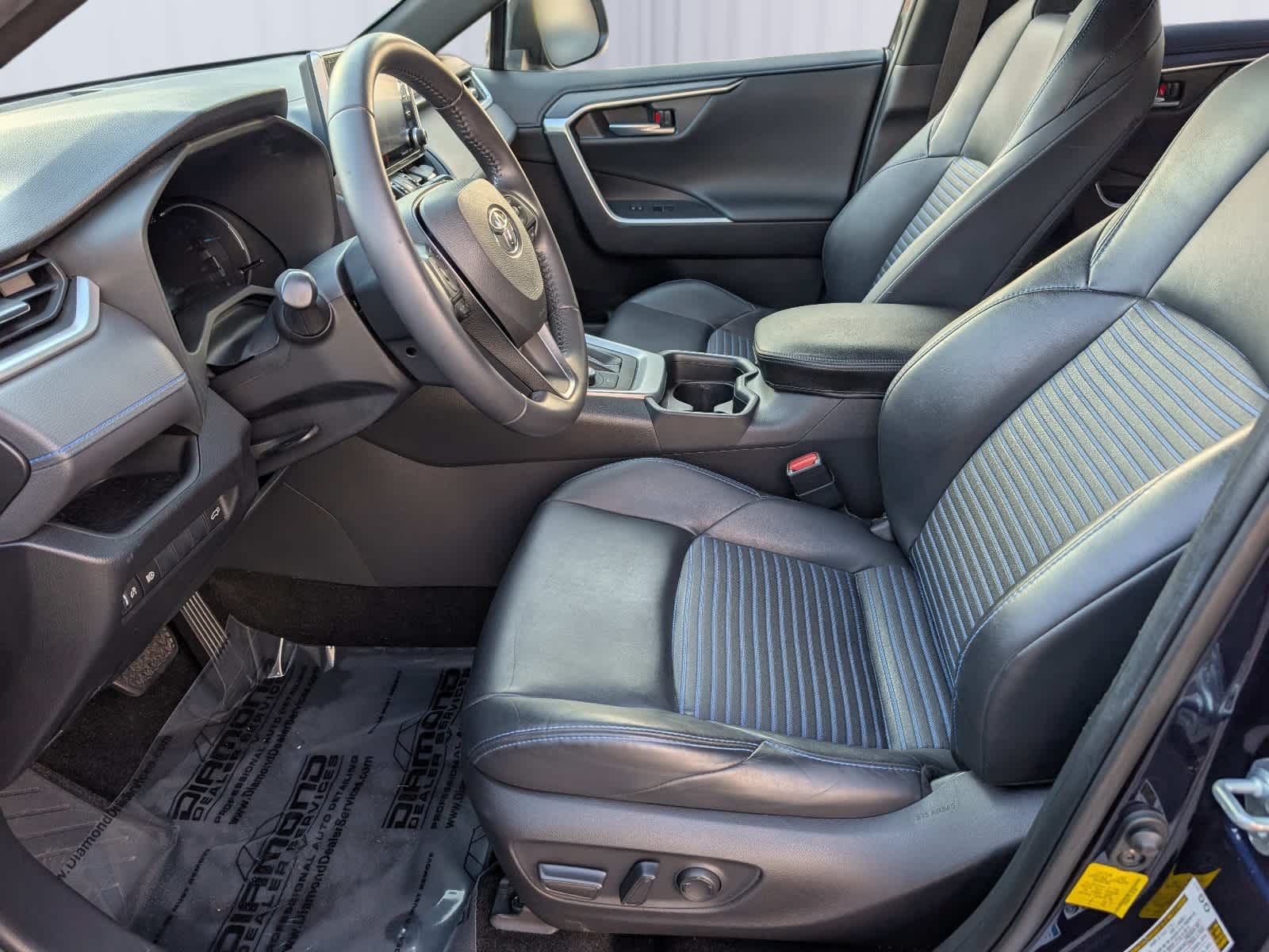 2019 Toyota RAV4 Hybrid XSE