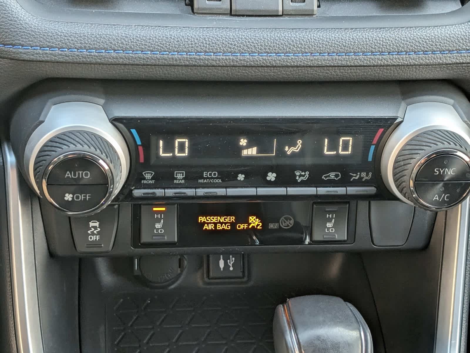 2019 Toyota RAV4 Hybrid XSE