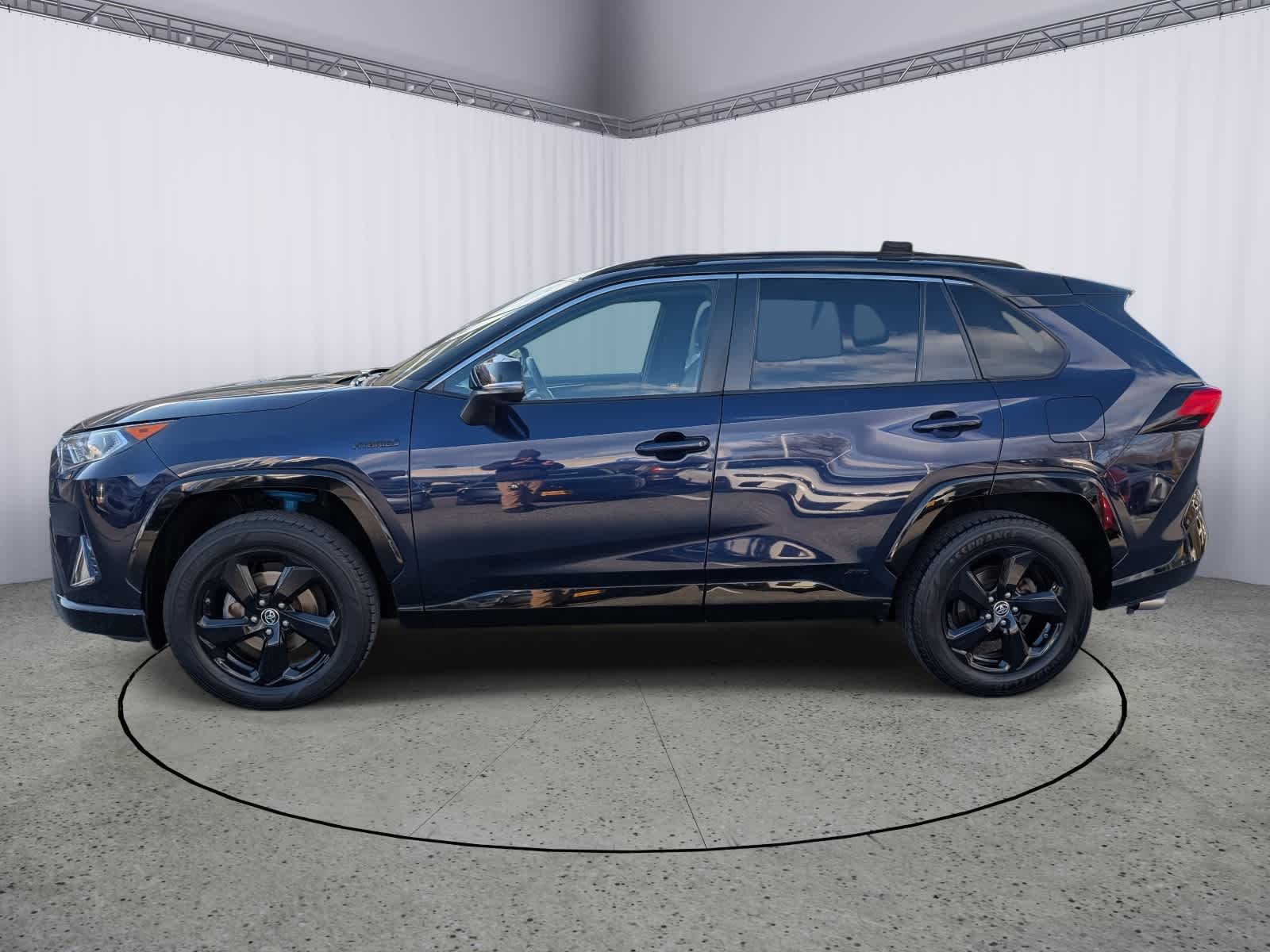 2019 Toyota RAV4 Hybrid XSE
