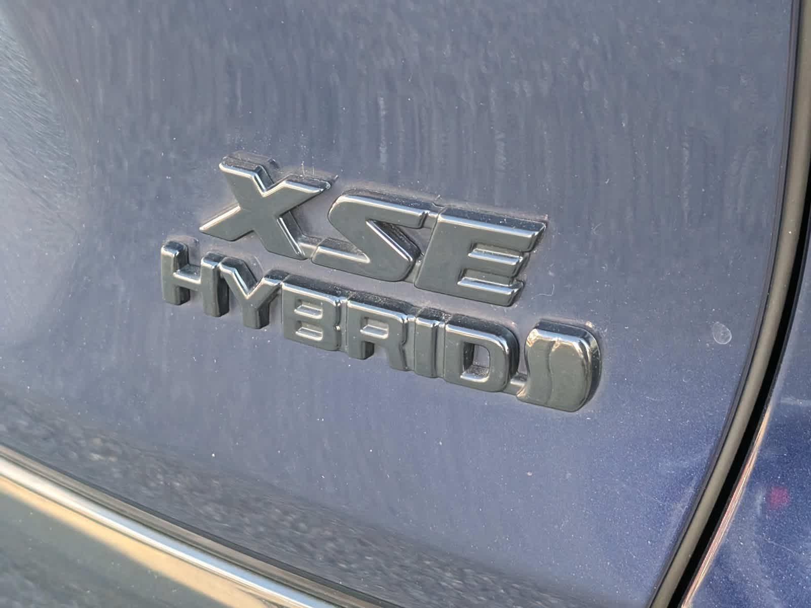 2019 Toyota RAV4 Hybrid XSE