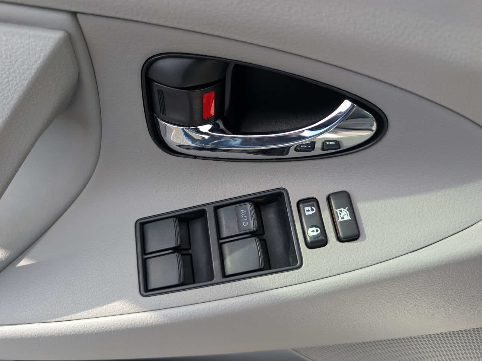 2009 Toyota Camry Hybrid 4dr Sdn (Natl)