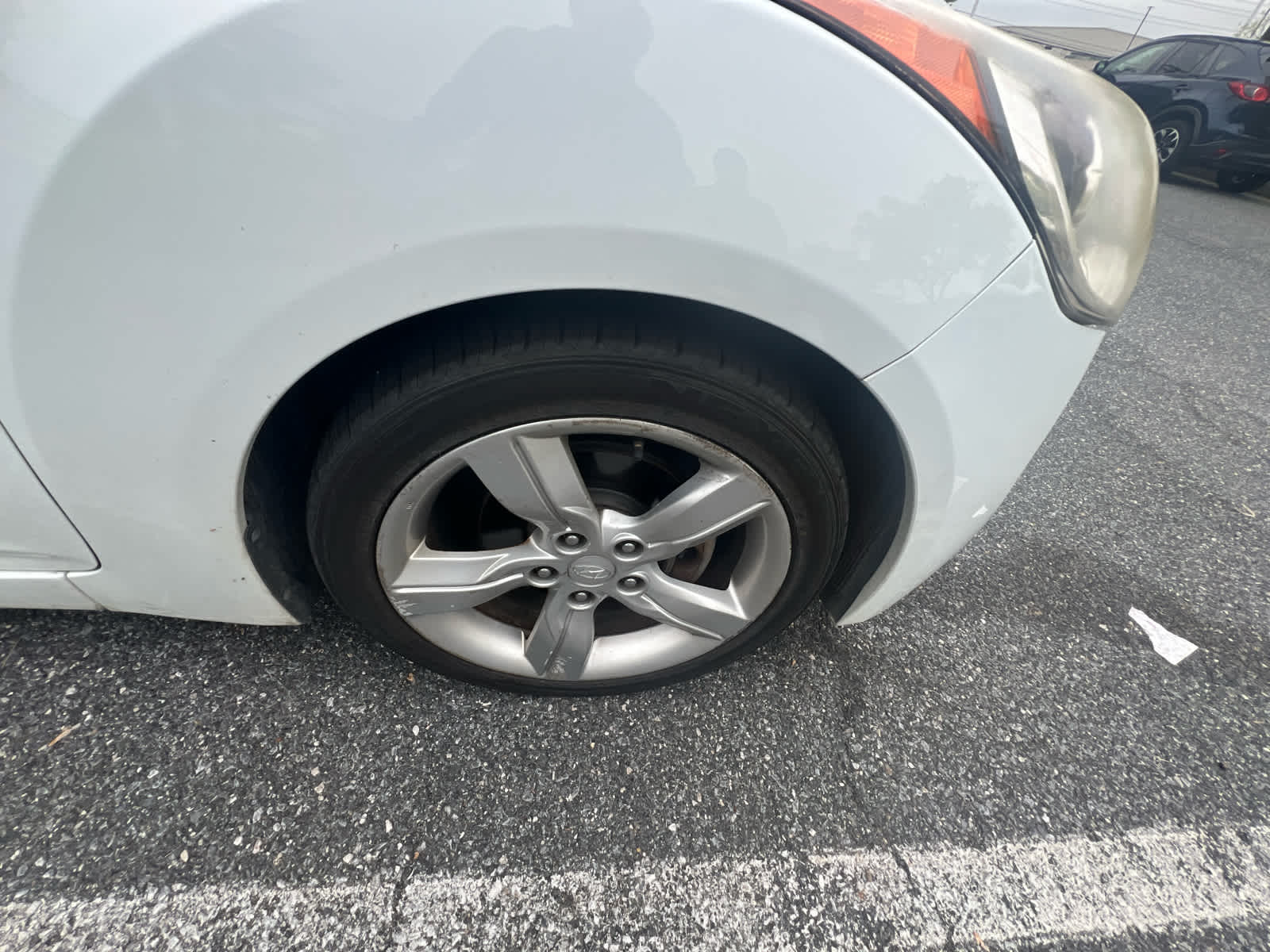 2014 Hyundai Veloster 3dr Cpe Auto w/Black Int