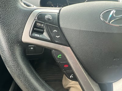 2014 Hyundai Veloster 3dr Cpe Auto w/Black Int