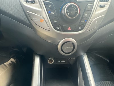 2014 Hyundai Veloster 3dr Cpe Auto w/Black Int
