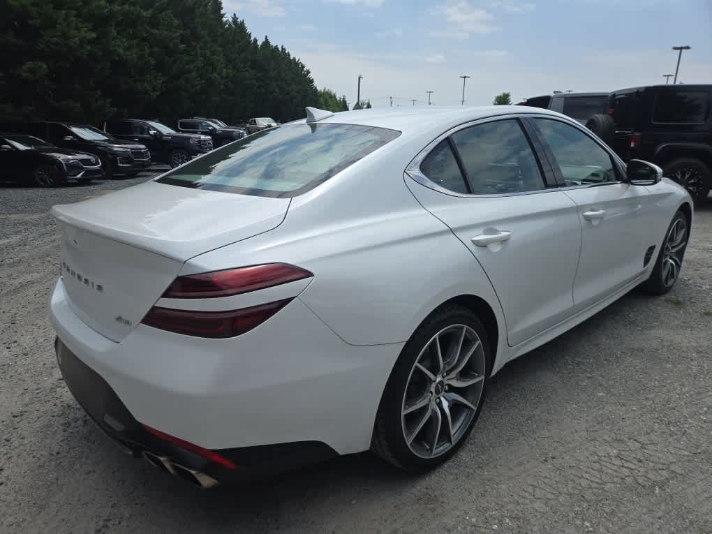 2023 Genesis G70 2.0T