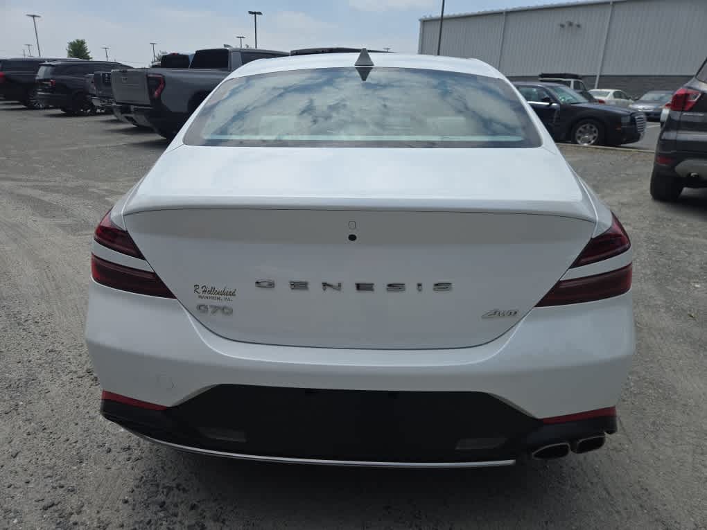 2023 Genesis G70 2.0T