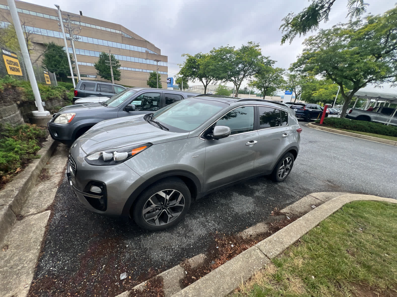 2020 Kia Sportage EX