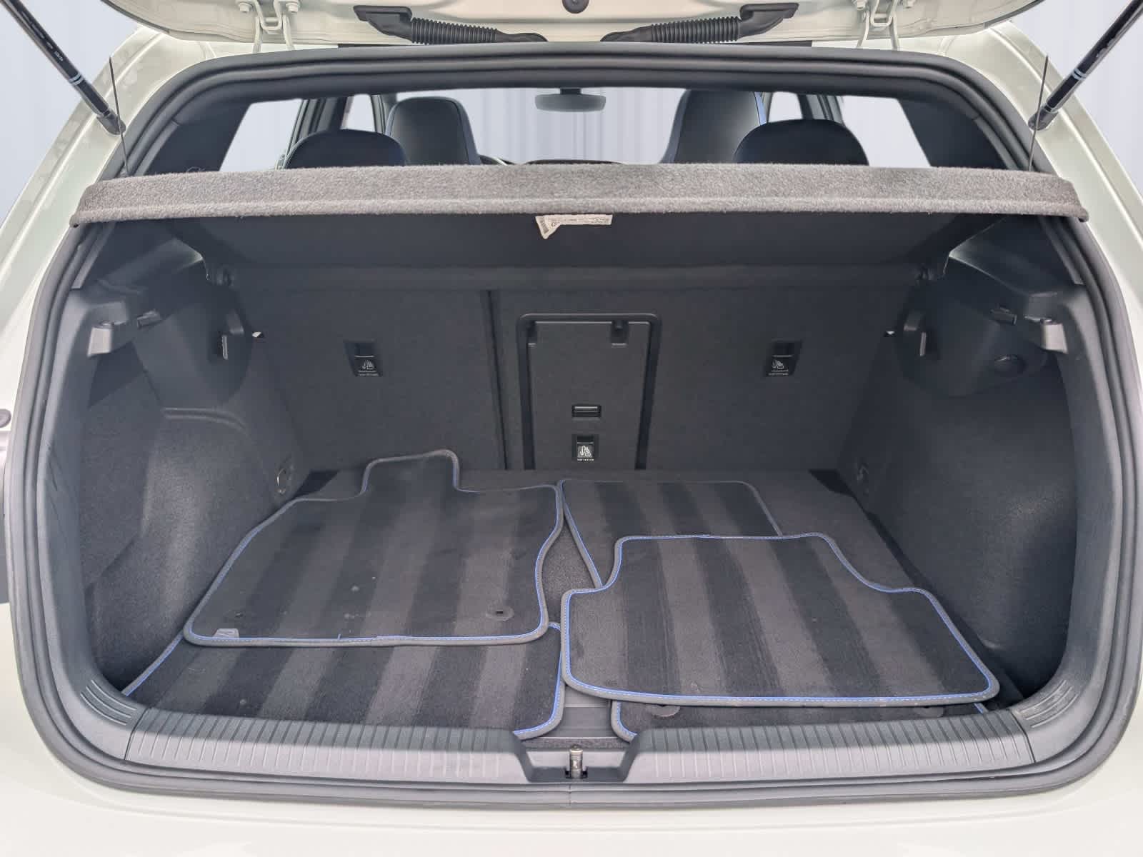 2024 Volkswagen Golf R 2.0T DSG