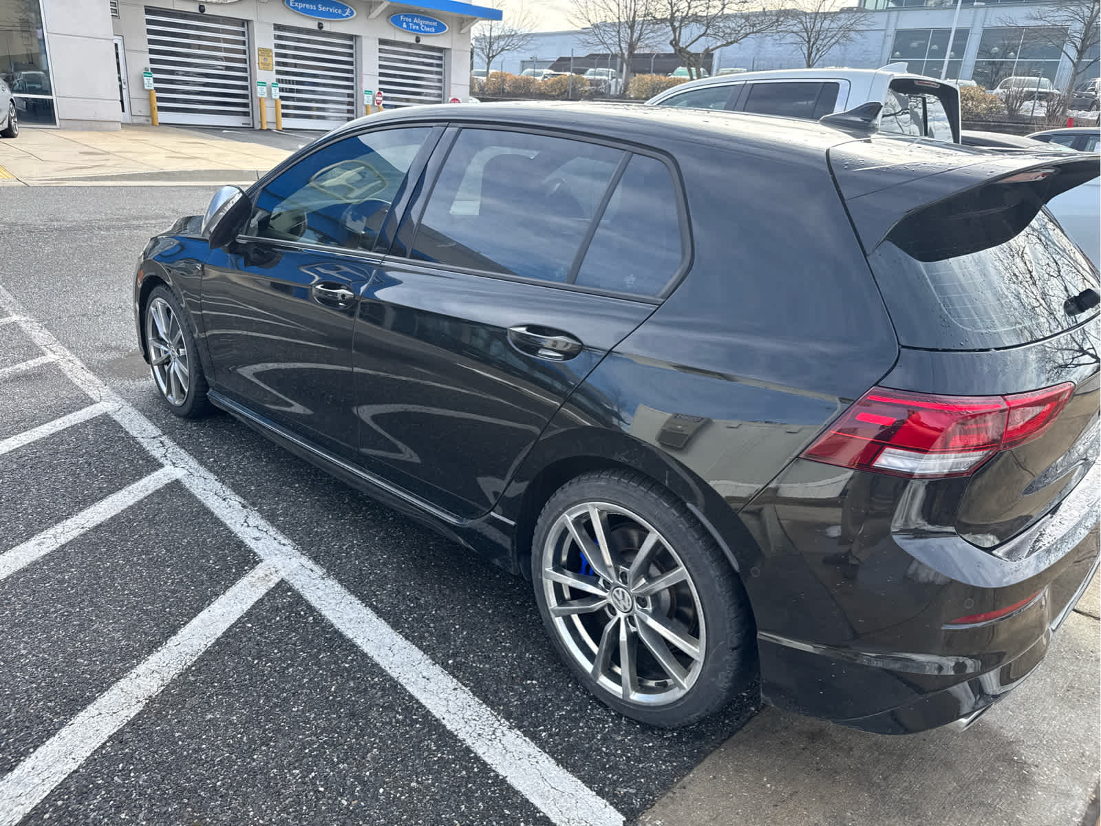 2024 Volkswagen Golf R 2.0T Manual